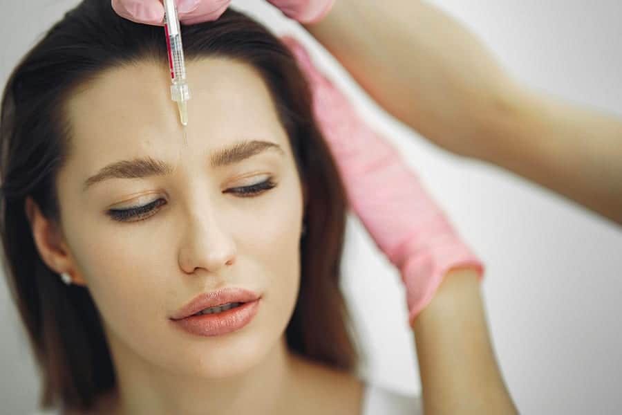 avant injection acide hyaluronique the clinic bruxelles expert implant traitement capillaire greffe de cheveux medecine esthetique belgique